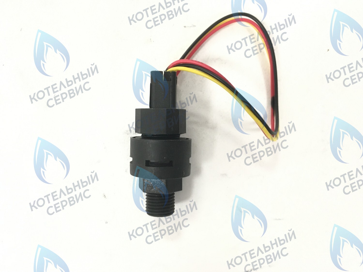 30290 Датчик давления 8924-06.052 в Новосибирске