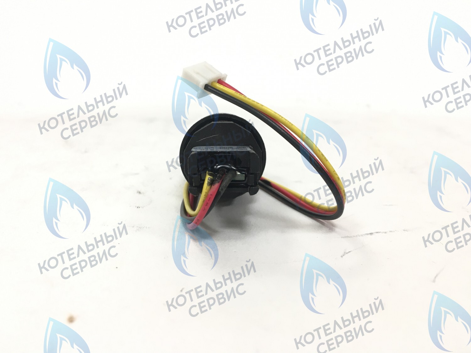 30290 Датчик давления 8924-06.052 в Новосибирске