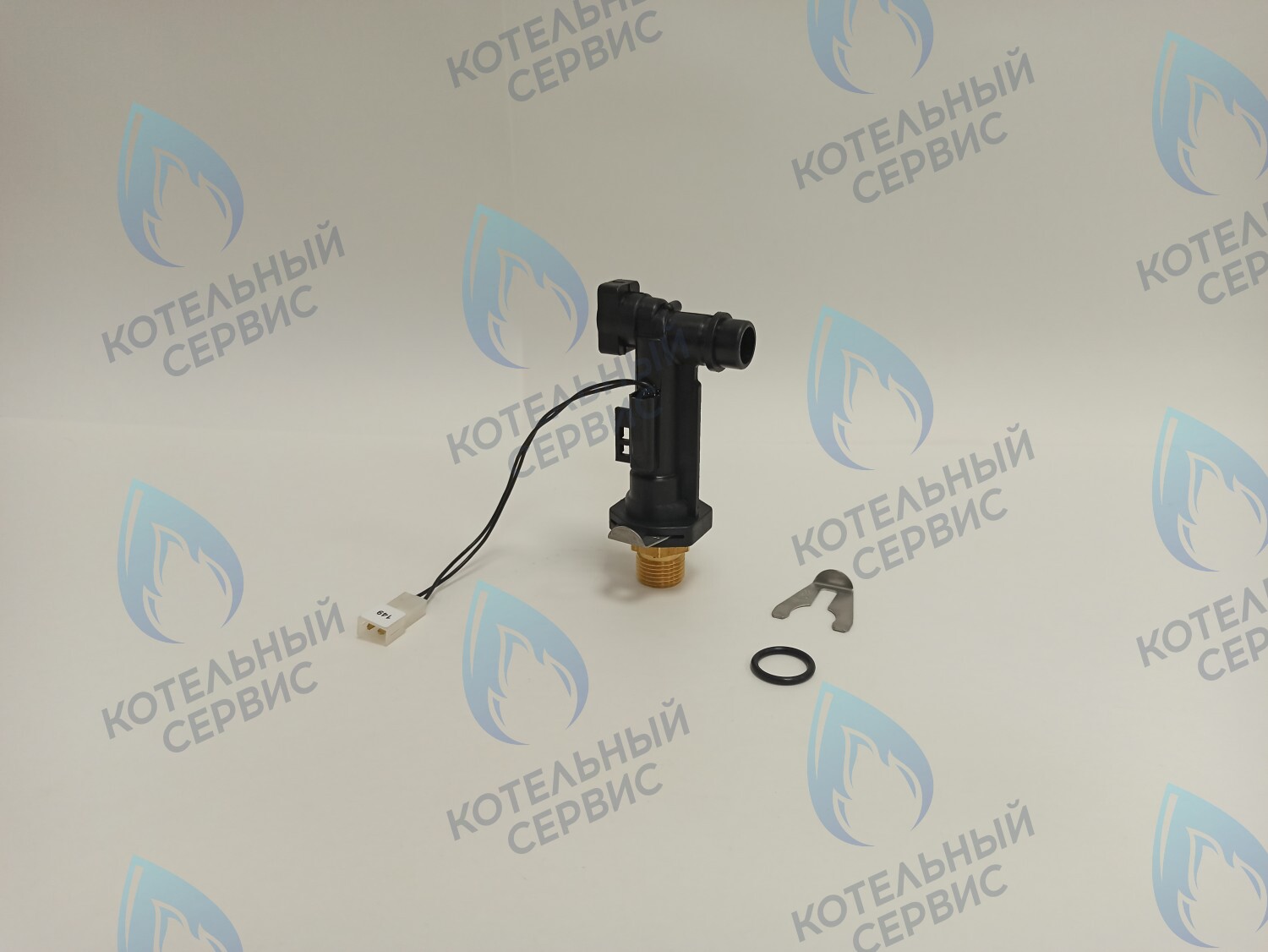 FS005 Датчик протока воды Viessmann Vitopend 4516211 VI7344484 (7828287) в Новосибирске