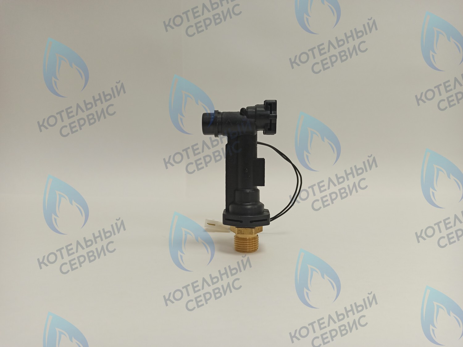 FS005 Датчик протока воды Viessmann Vitopend 4516211 VI7344484 (7828287) в Новосибирске