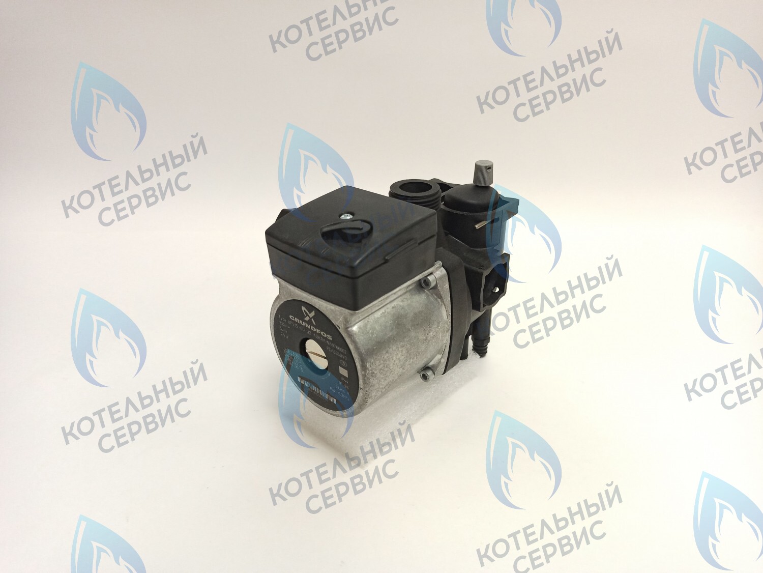 AA10010005 Насос GRUNDFOS UPS15-60 AOKR ELECTROLUX Hi-Tech 32 Fi в Новосибирске