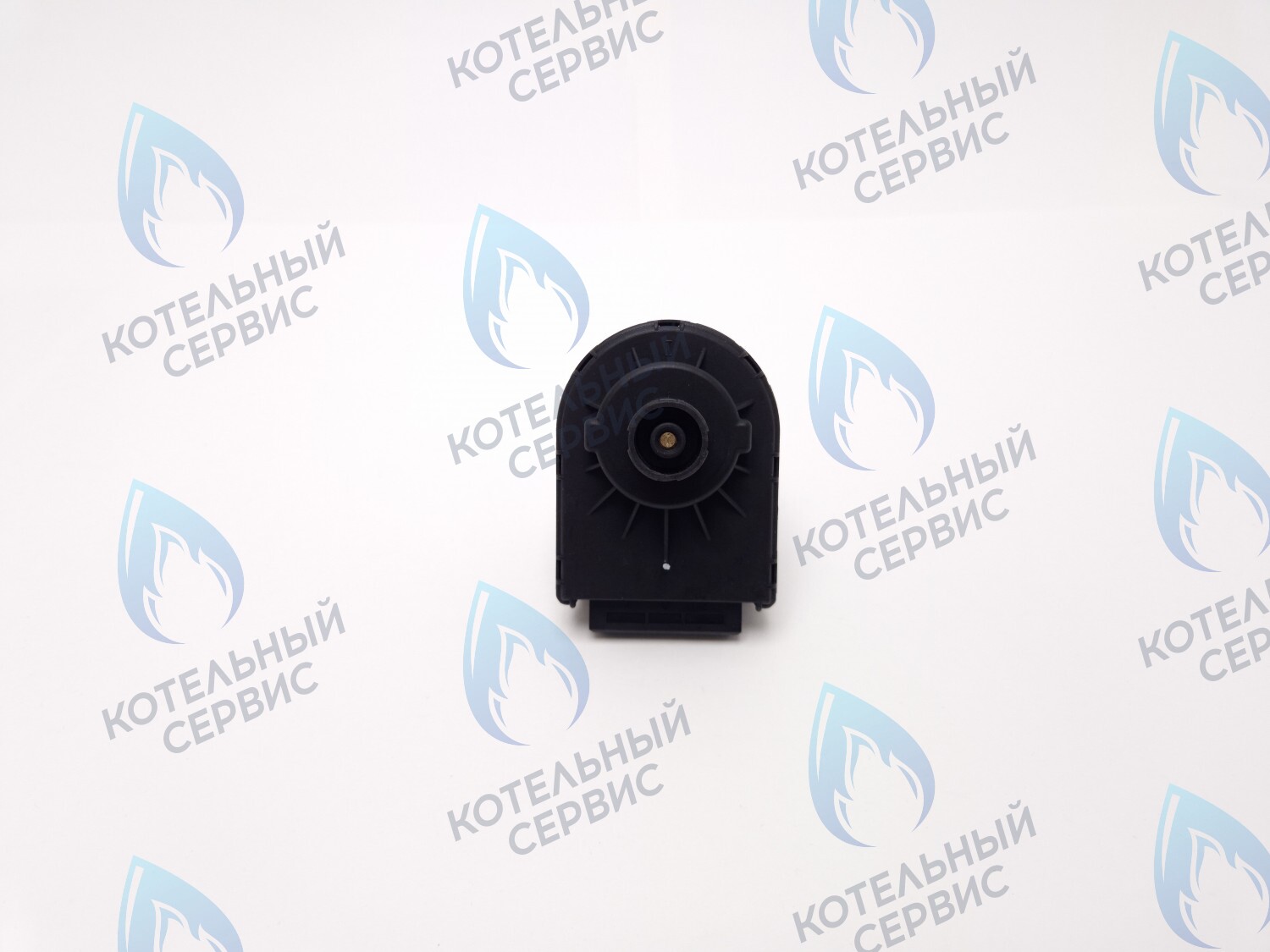 GM001-05 Сервопривод (мотор) трехходового клапана универсальный 7,5мм 220/240v (С) FERROLI, PROTHERM, VIESSMANN, ALPENHOFF, ALPHATHERM, ELECTROLUX, ROC, ELSOTHERM, OASIS, POLYKRAFT, HAIER, CHAFFOTEAUX, ARISTON, MIZUDO, ITALTHERM, THERMEX в Новосибирске