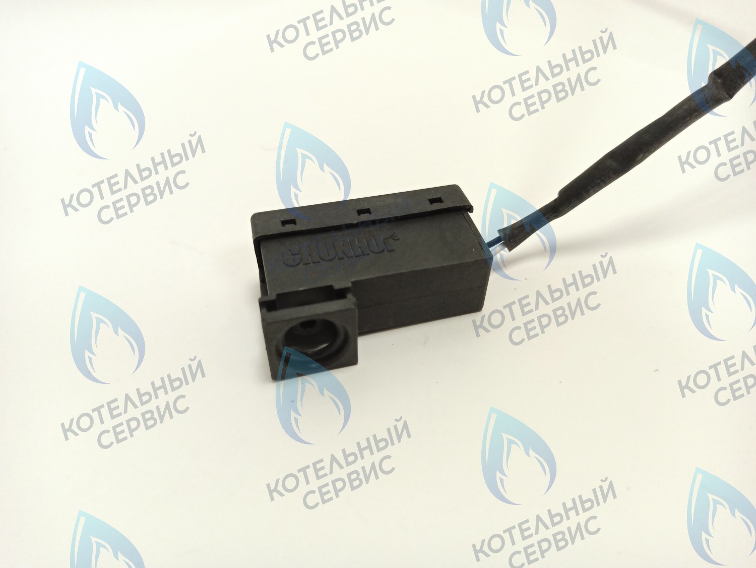 FS018-02 Микропереключатель с кабелем CHUNHUI ELECTROLUX (AB13050013), BAXI (5641800), Neva Lux (11614) в Новосибирске