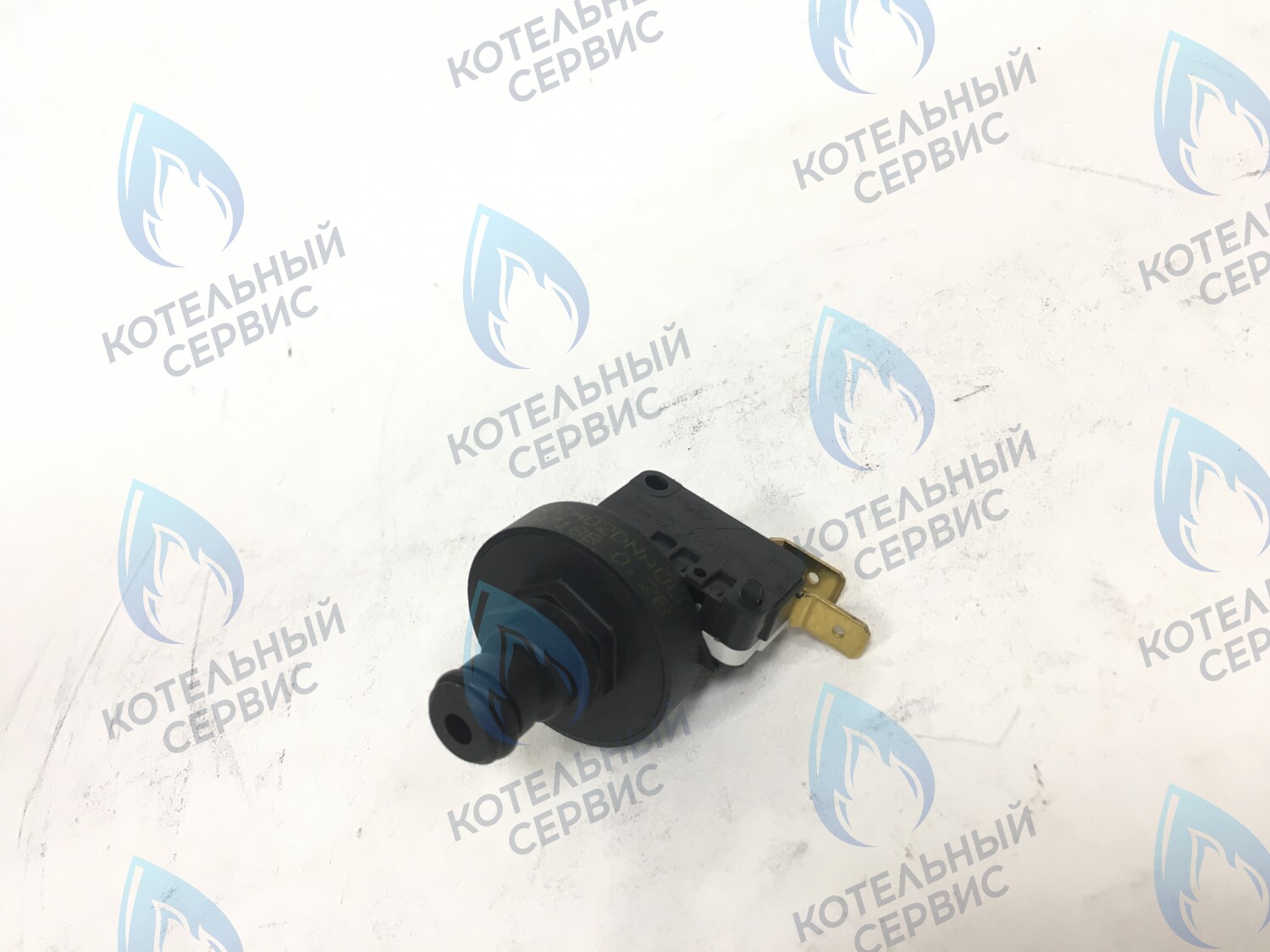 30140 Датчик давления 21000 6053 00600 в Новосибирске