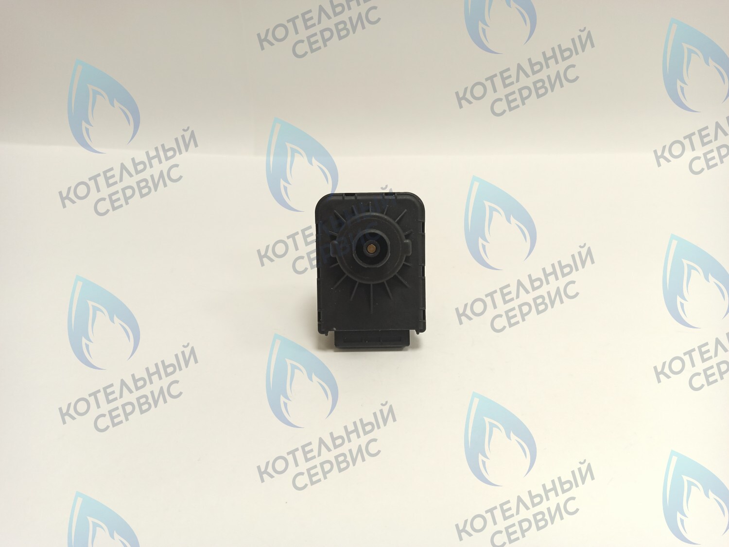 2201070000230 Привод трехходового клапана KOTITONTTU SUARI S 18-24 DK в Новосибирске