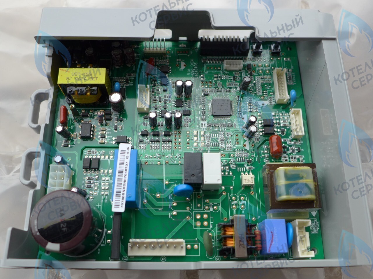 30012695C Плата (блок управления, контроллер) NAVIEN Prime Coaxial 30-35K, Smart Tok Coaxial 30-35K (30012695A) в Новосибирске