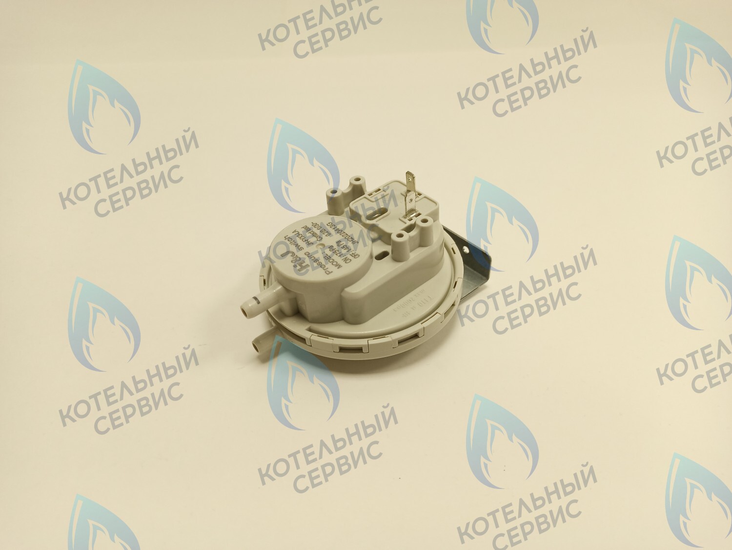 30011541A Датчик давления воздуха Navien Heatluxe (NGB210) в Новосибирске