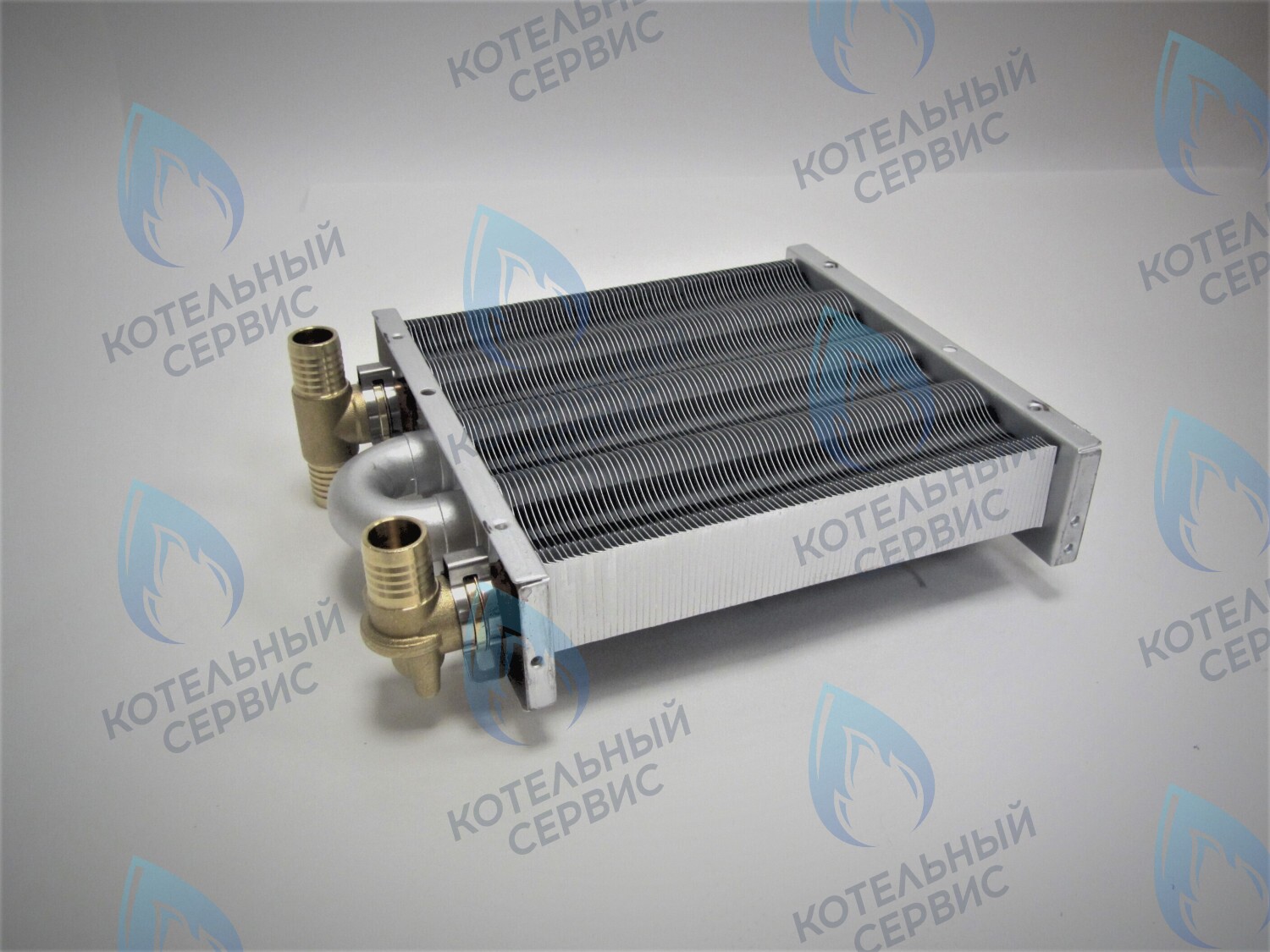 EM021-180-Фитинг-Комп Теплообменник отопления с фитингами (180 мм) 85 FIN (130-200 HSG/ICH/MSC) DAEWOO в Новосибирске