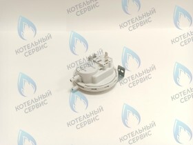 Реле давления воздуха (маностат) 94/74 Pa BOSCH (87160112910)