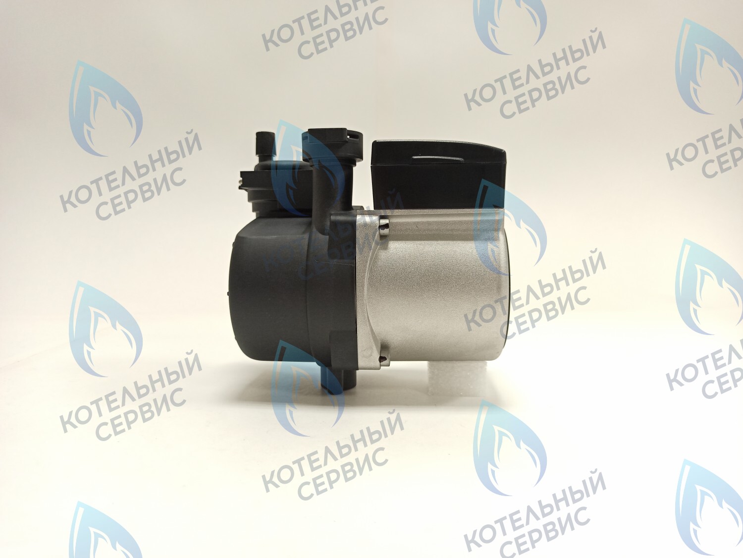 30034160A Насос циркуляционный NAVIEN Deluxe E/C (30022723B, 30022723A, 30022722B) в Новосибирске