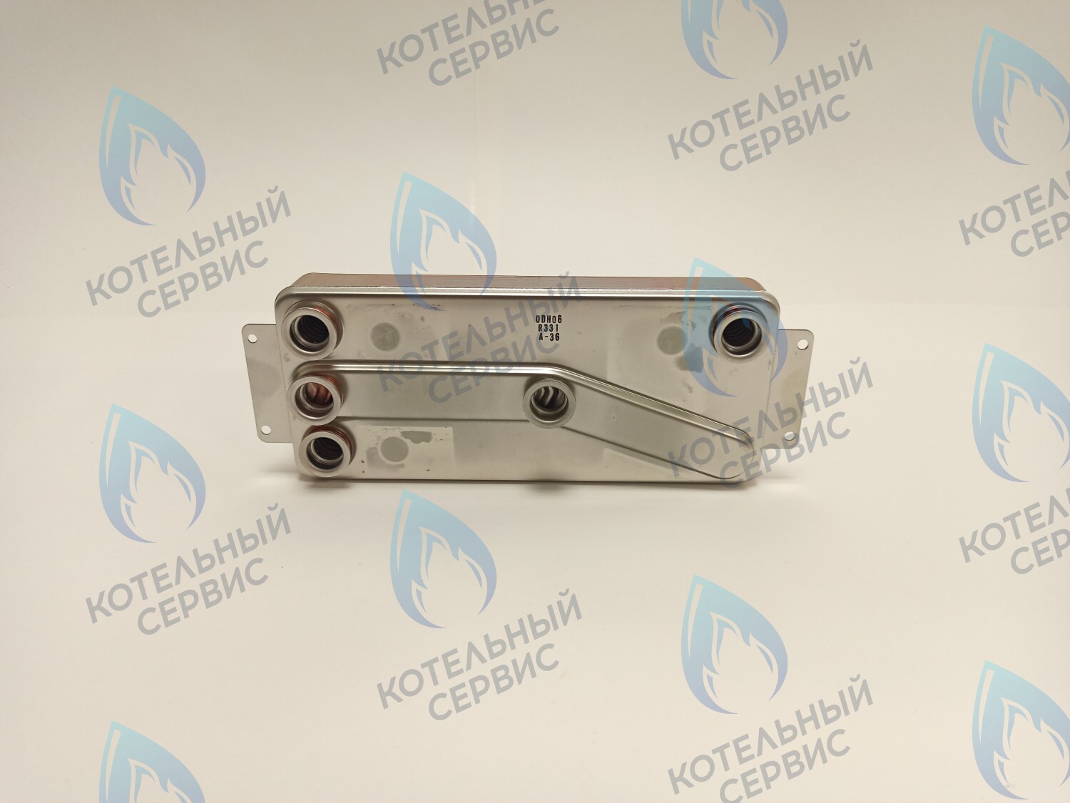 440016704 Теплообменник ГВС RINNAI RMF/CMF 307/367 (440012953) в Новосибирске