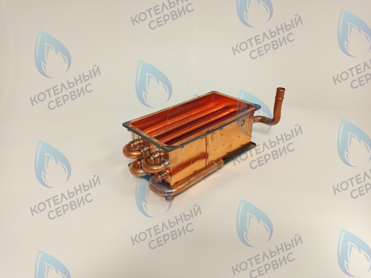 440017086 Теплообменник отопления RINNAI KMF 207 (K 24кВт) в Новосибирске