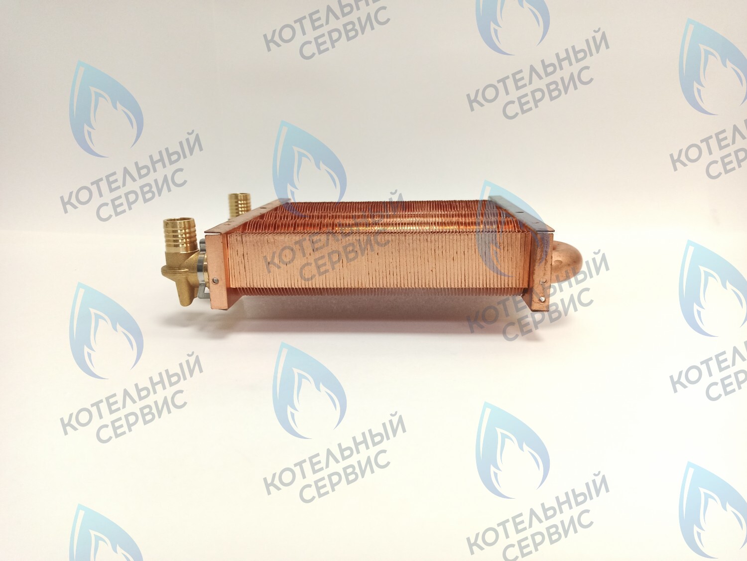 EM021-180-02-Фитинг-Комп Теплообменник первичный основной (с фитингами) 180мм 85 FIN (130-200 HSG/ICH/MSC) (3318108610, 3318108640) DAEWOO в Новосибирске