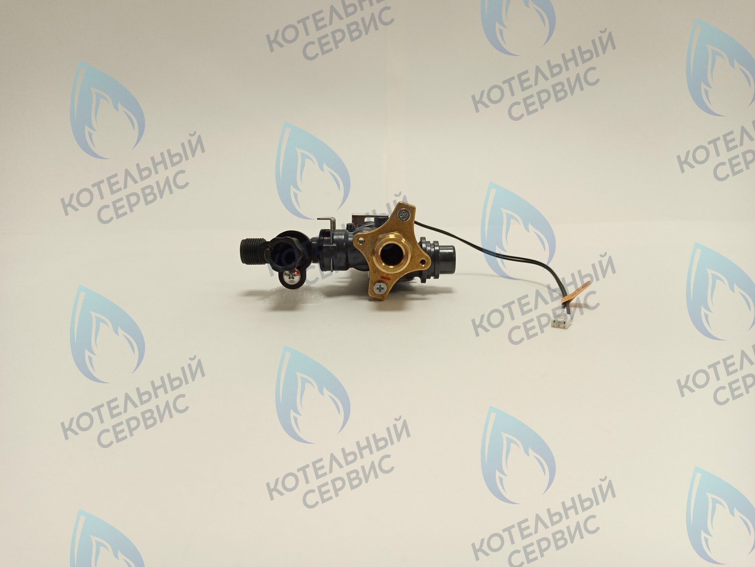 30015722A Патрубок-адаптор ГВС Deluxe S 13-24 k NAVIEN в Новосибирске