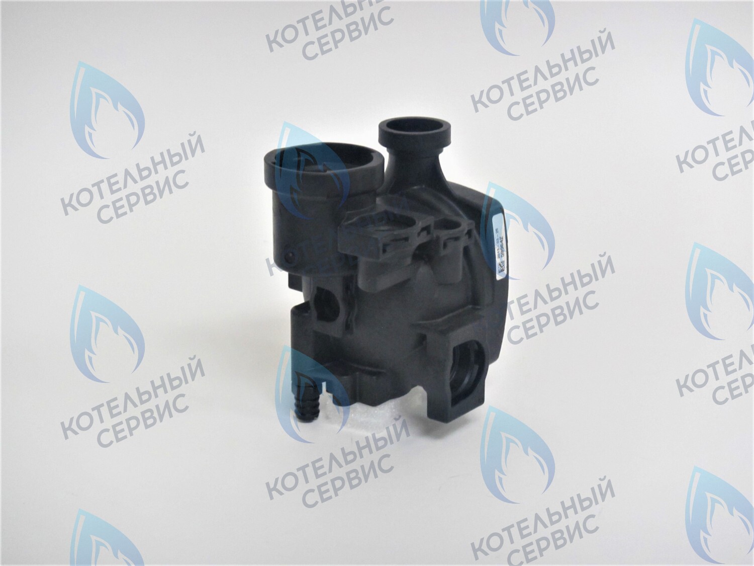 PMF01BG-NA Улитка циркуляционного насоса (отверстие сзади, два справа сбоку) FERROLI под насос GRUNDFOS (G30CCW) (без воздухоотводчика) в Новосибирске