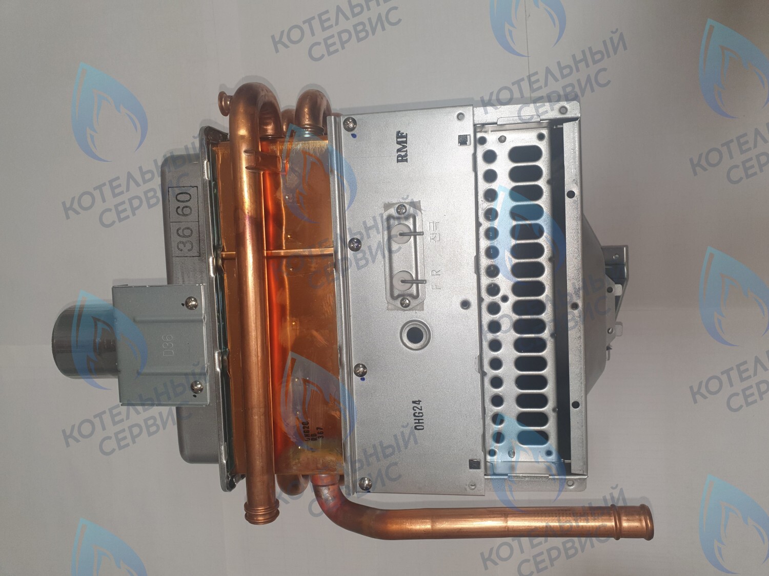 440017871 Теплообменник отопления RINNAI U в сборе (камера сгорания и патрубок D60 для UE) 30/36/42 (440017992) в Новосибирске