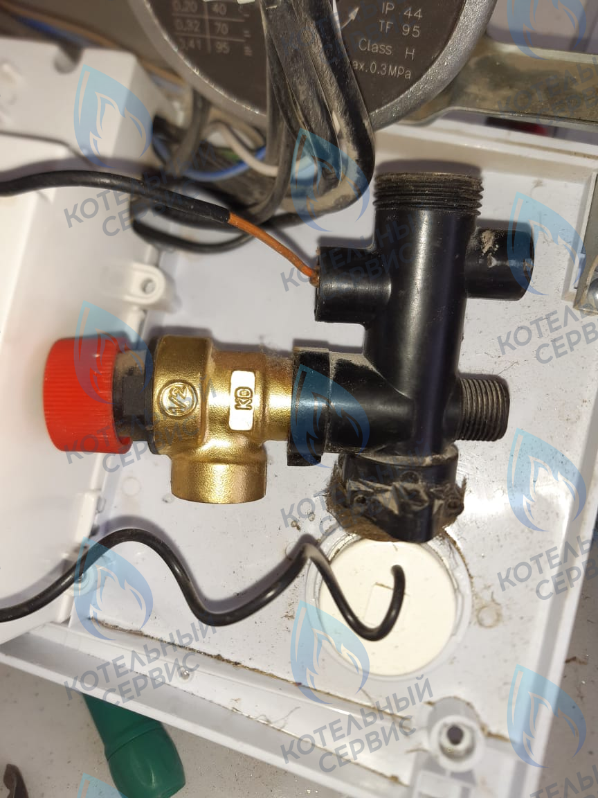 K10004 Выходная гидравлическая группа (пластик) для котлов с би-термическим теплообменником ROC в Новосибирске