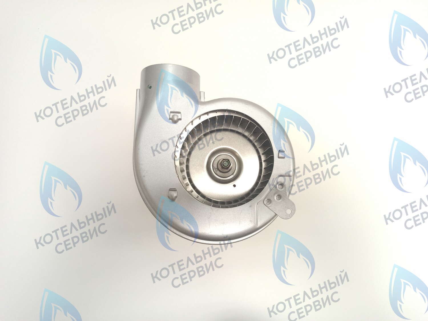 AF024-32W-F Вентилятор дымоудаления 32W Fime BOSCH 6000 WBN6000-12C/12H/18C/18H И BUDERUS U072-18K/18 (87186432640) в Новосибирске