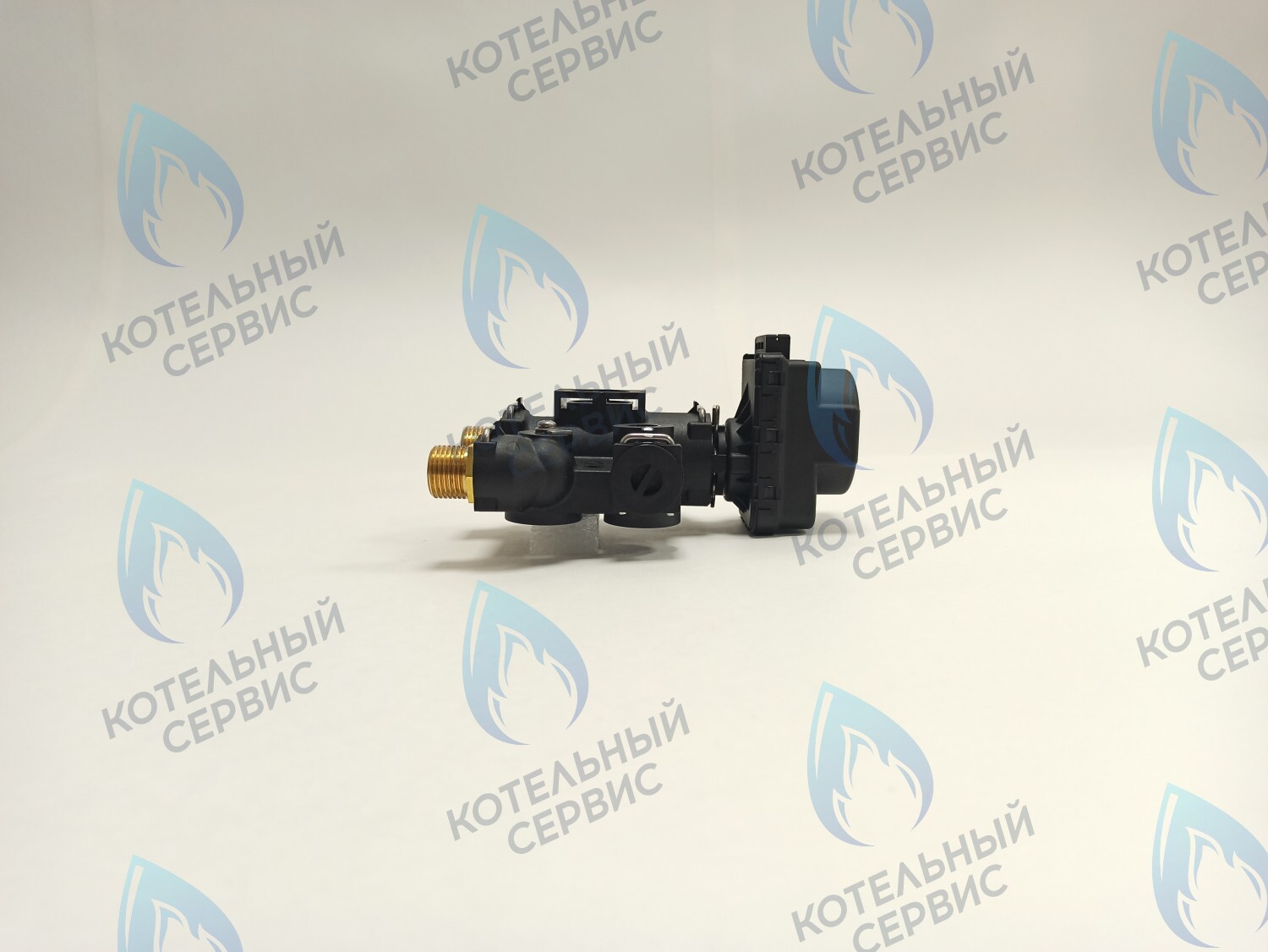 0040206186 Трехходовой клапан в сборе Haier Urban 10кВт-24кВт в Новосибирске