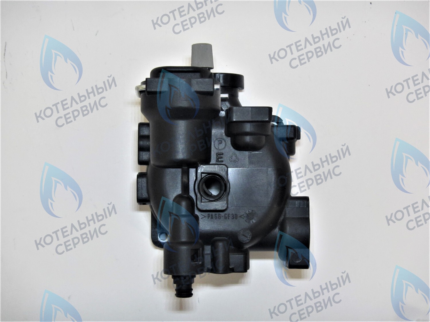 PMF01CW Улитка циркуляционного насоса (отверстие сзади, одно справа сбоку) FERROLI ARENA, DIVA под насос WILO (W21CW) в Новосибирске