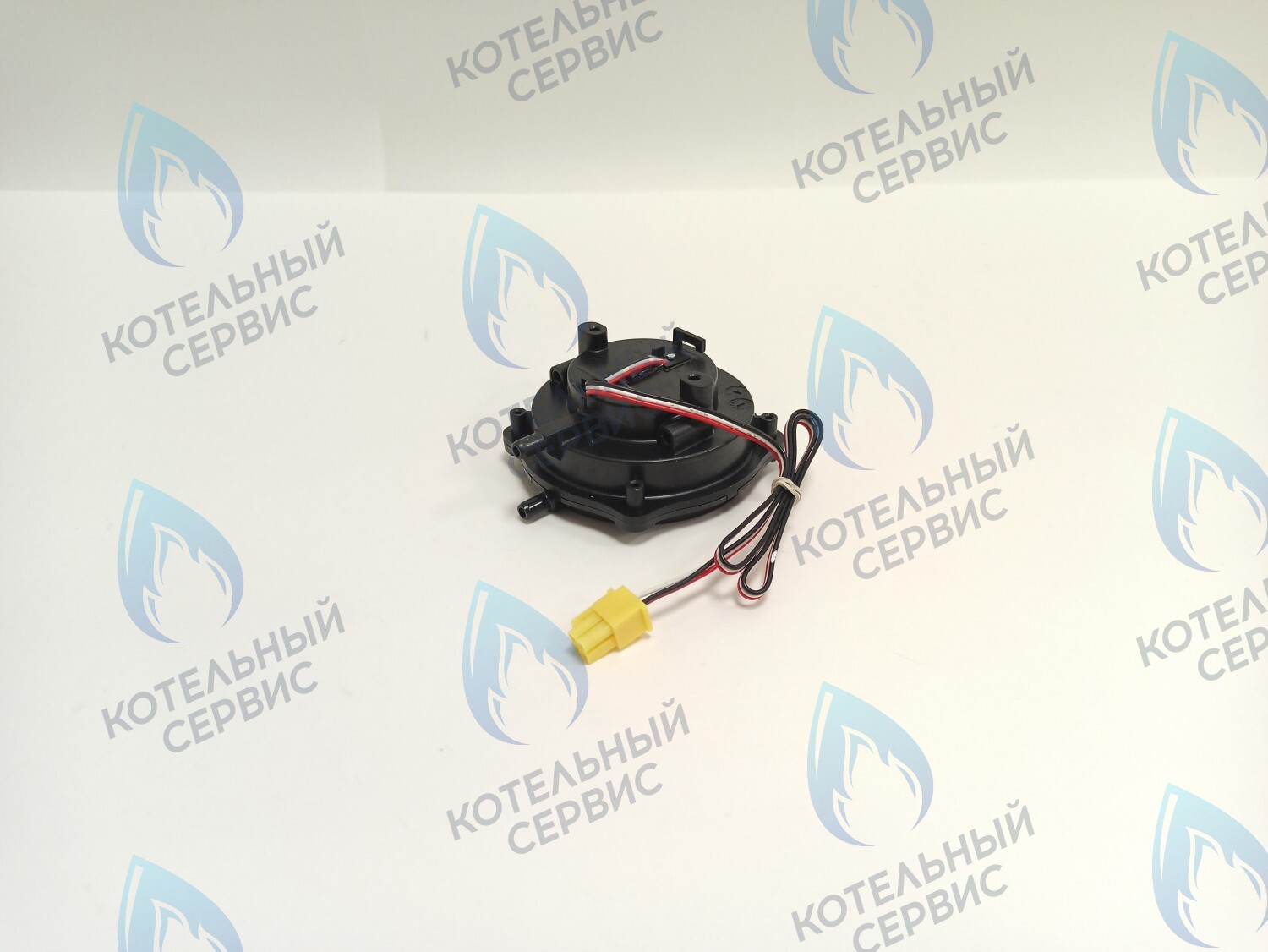 30000660B Датчик давления воздуха APS NAVIEN Deluxe, Ace (NASS9EX00006, 30000660A) в Новосибирске