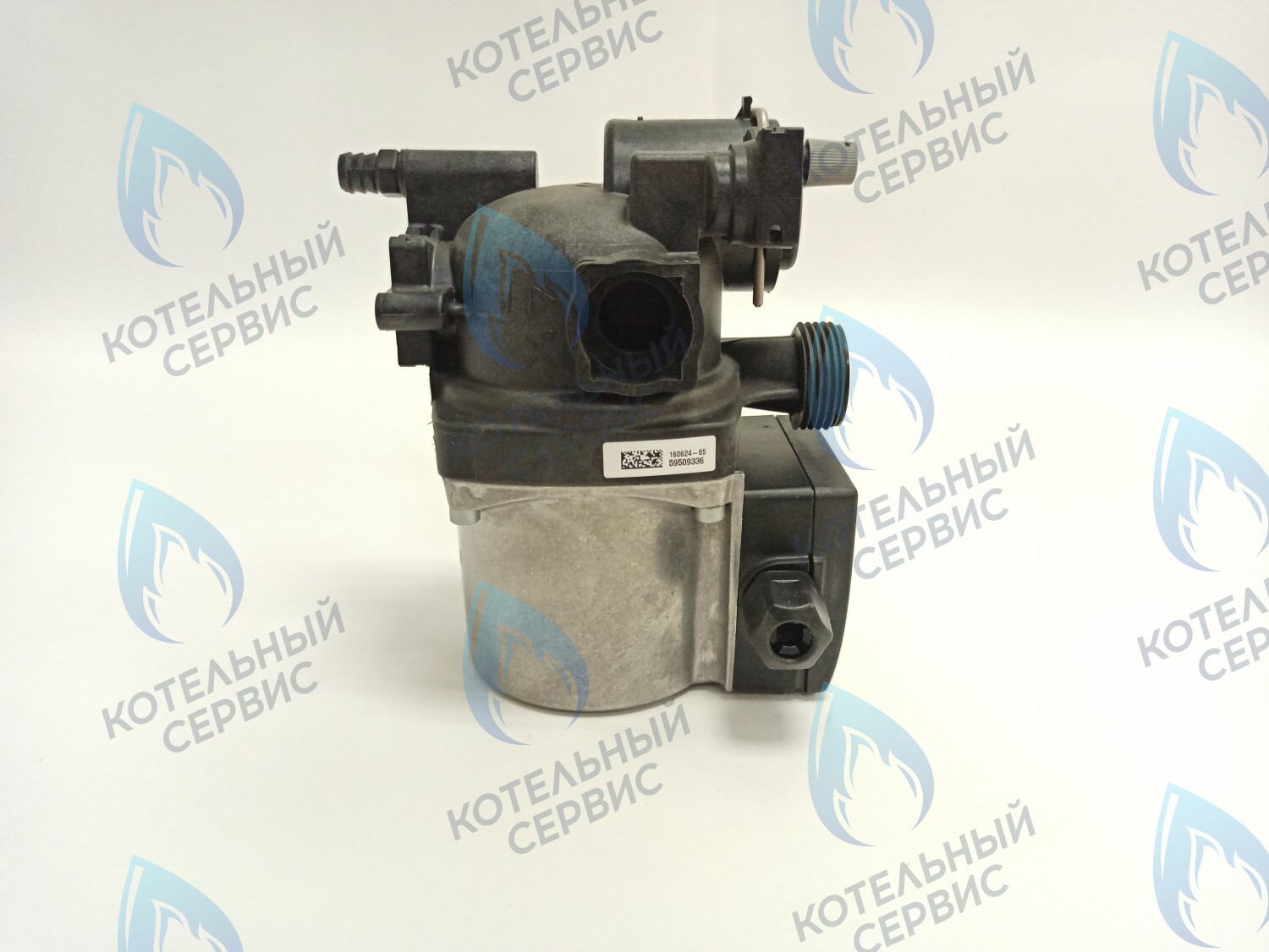 AA10010006 Насос GRUNDFOS UPS15-50 AOKR ELECTROLUX Hi-Tech 24 Fi, Hi-Tech 28 i (AA01000004) в Новосибирске