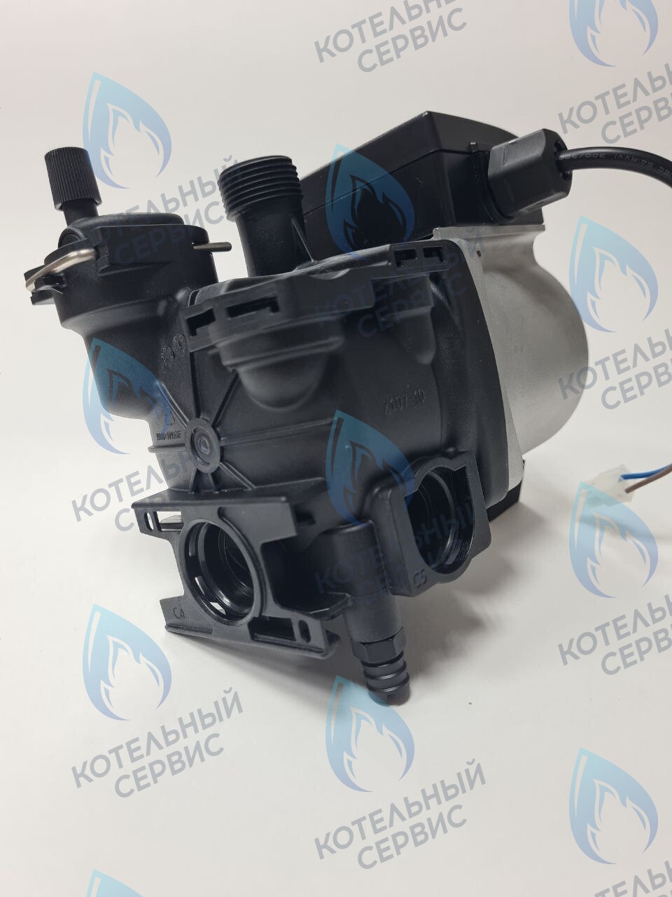 30033192A Насос циркуляционный NAVIEN GPD 15-6S Z107 Deluxe S/ONE, NCB 700 в Новосибирске