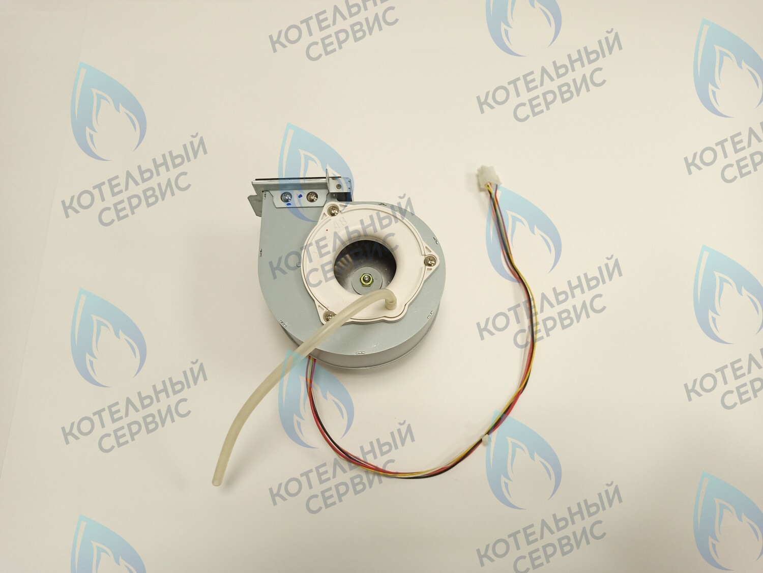 30010860B Вентилятор Navien Deluxe 30-40K, Smart Tok 30-35K, Prime 30-35K (30010860A) в Новосибирске