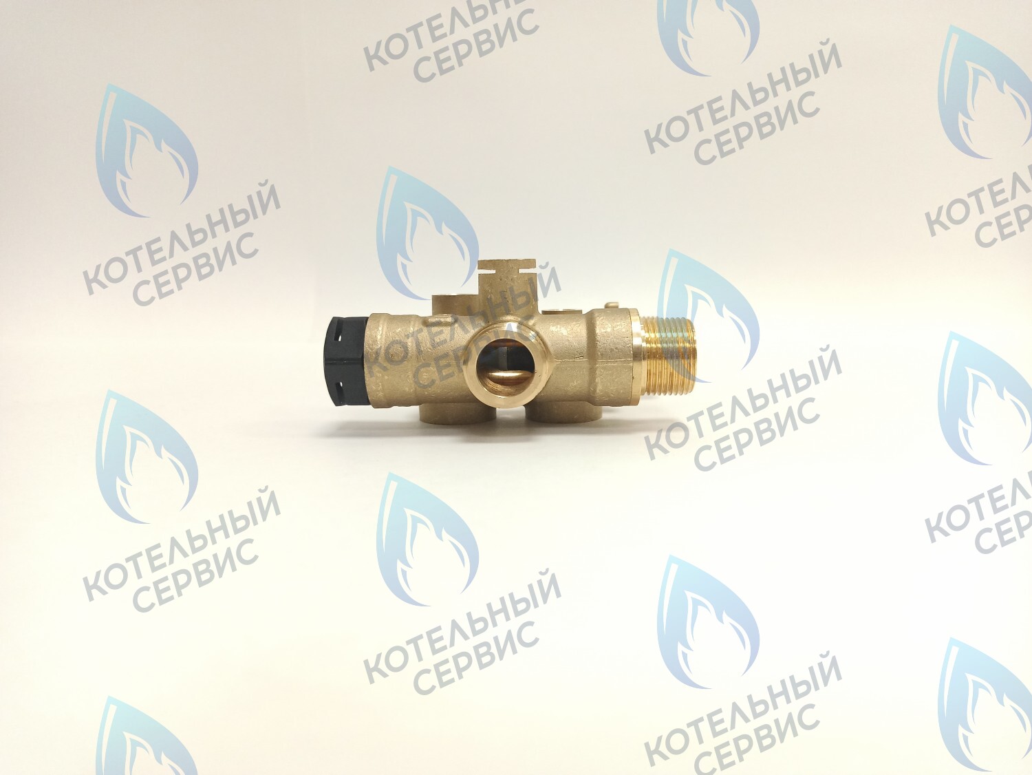 GGT016 Трехходовой клапан Viessmann Vitopend A1JB (7856970) в Новосибирске