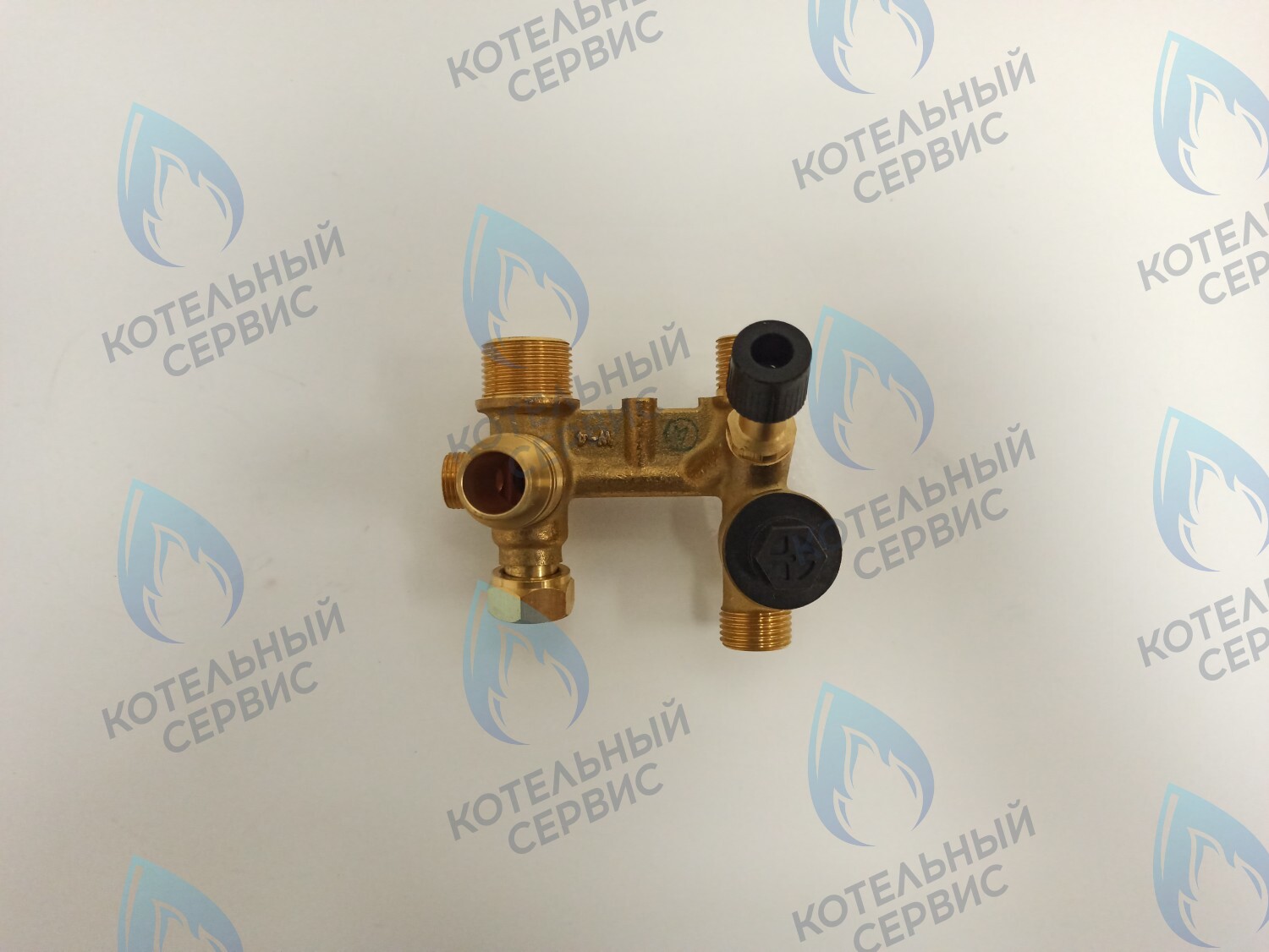 TY04010079 Блок гидравлический входной латунный 11,18кВт BC (TY04010079) ROYAL THERMO в Новосибирске