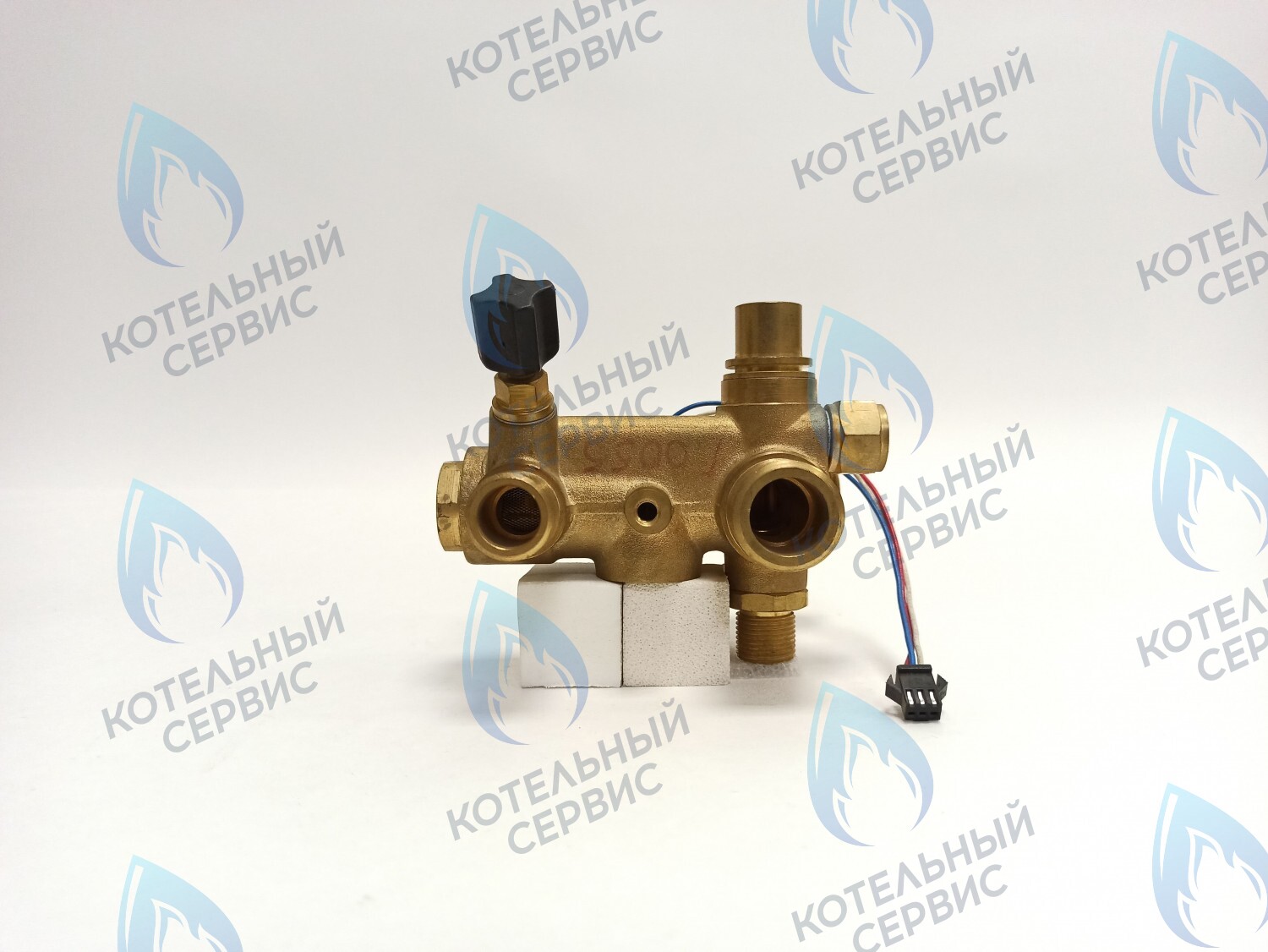 CB11030055 Блок гидравлический выходной 32кВт ELECTROLUX в Новосибирске