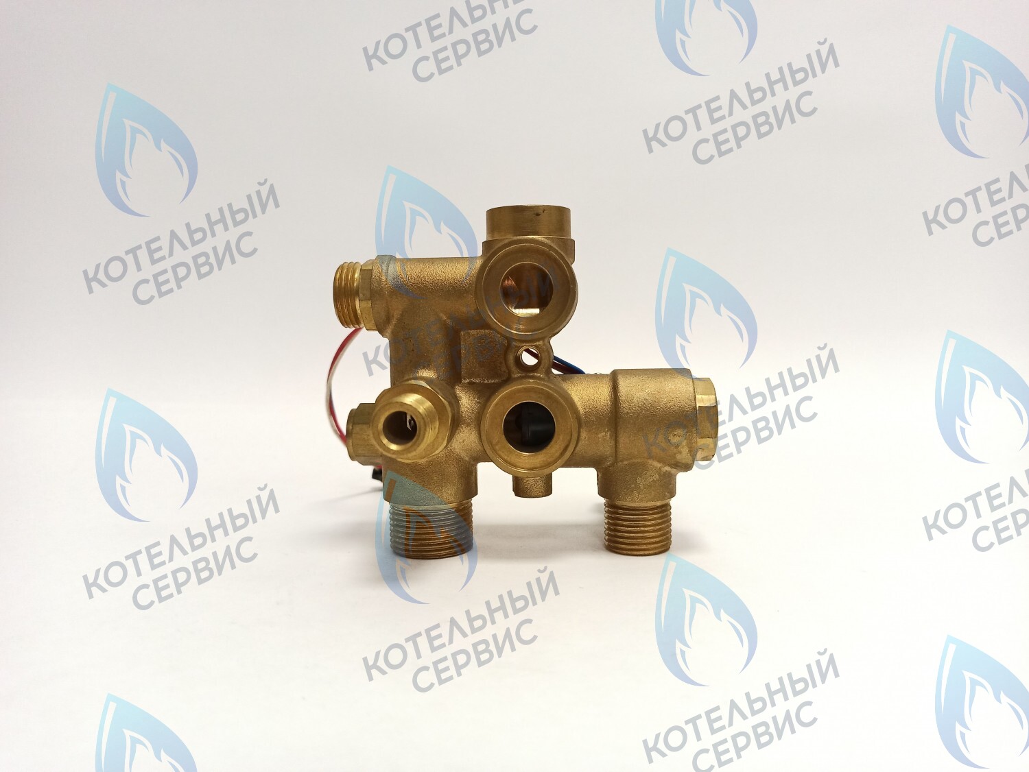 CB11030055 Блок гидравлический выходной 32кВт ELECTROLUX в Новосибирске