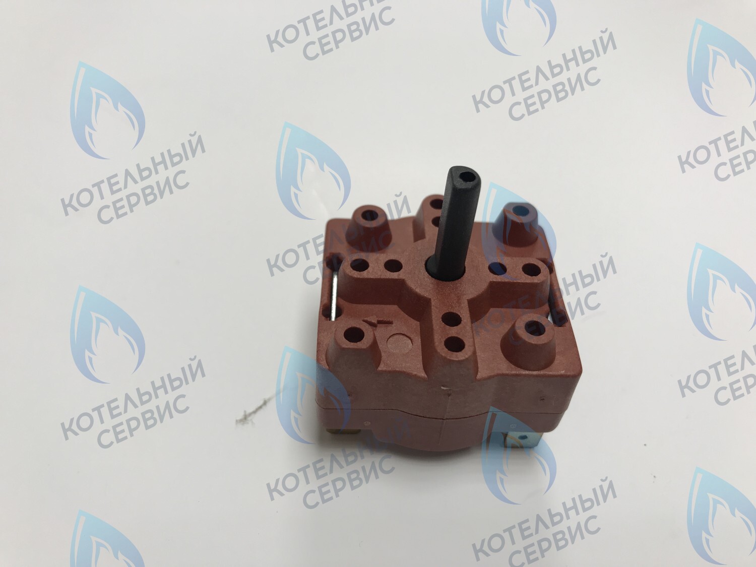 39813590 Переключатель, шт FERROLI в Новосибирске