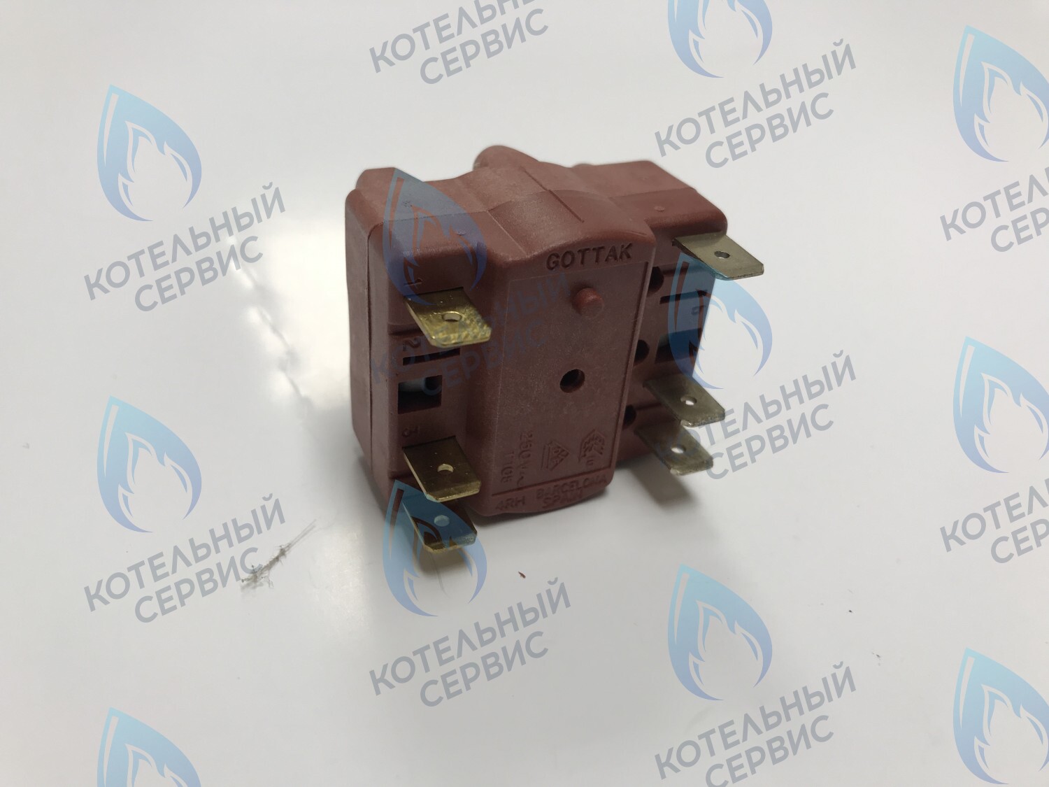 39813590 Переключатель FERROLI в Новосибирске