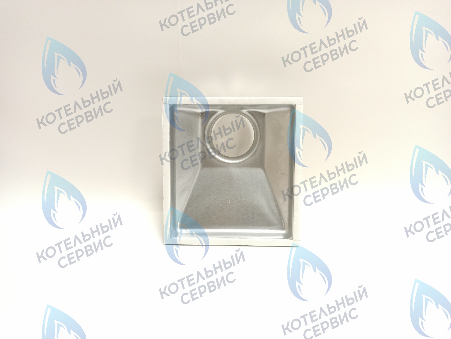 30003863A Коллектор дымовых газов Navien Deluxe 13-24K, Ace 13-24K (BH2532001B) в Новосибирске