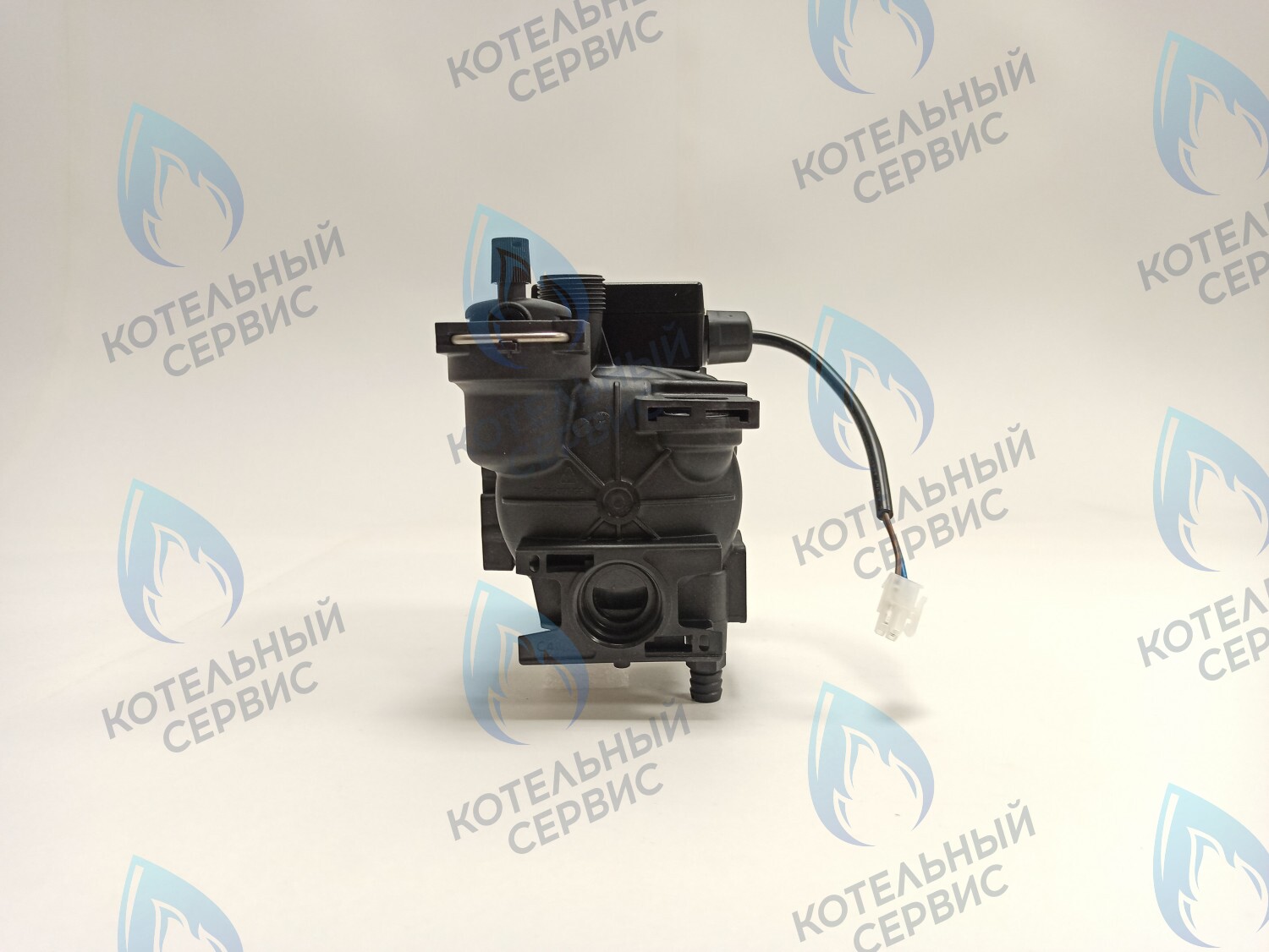 30031290A Насос циркуляционный NAVIEN Deluxe S/ONE, NCB 700 (Шинху) в Новосибирске