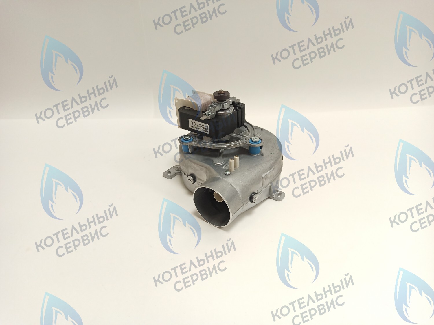 AF003-60W-F-02 Вентилятор 60W VIESSMANN VITOPEND 100 на котлы 24-30 кВт (7858291, 7829879) в Новосибирске